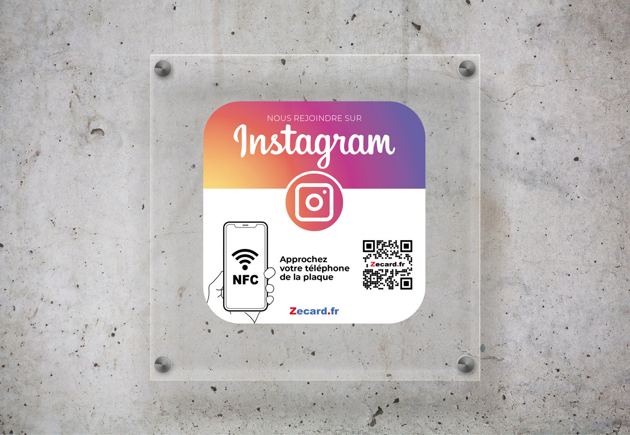 Plaque autocollante NFC et QR code de redirection vers page Instagram